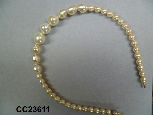 Metal Headband With Pearls